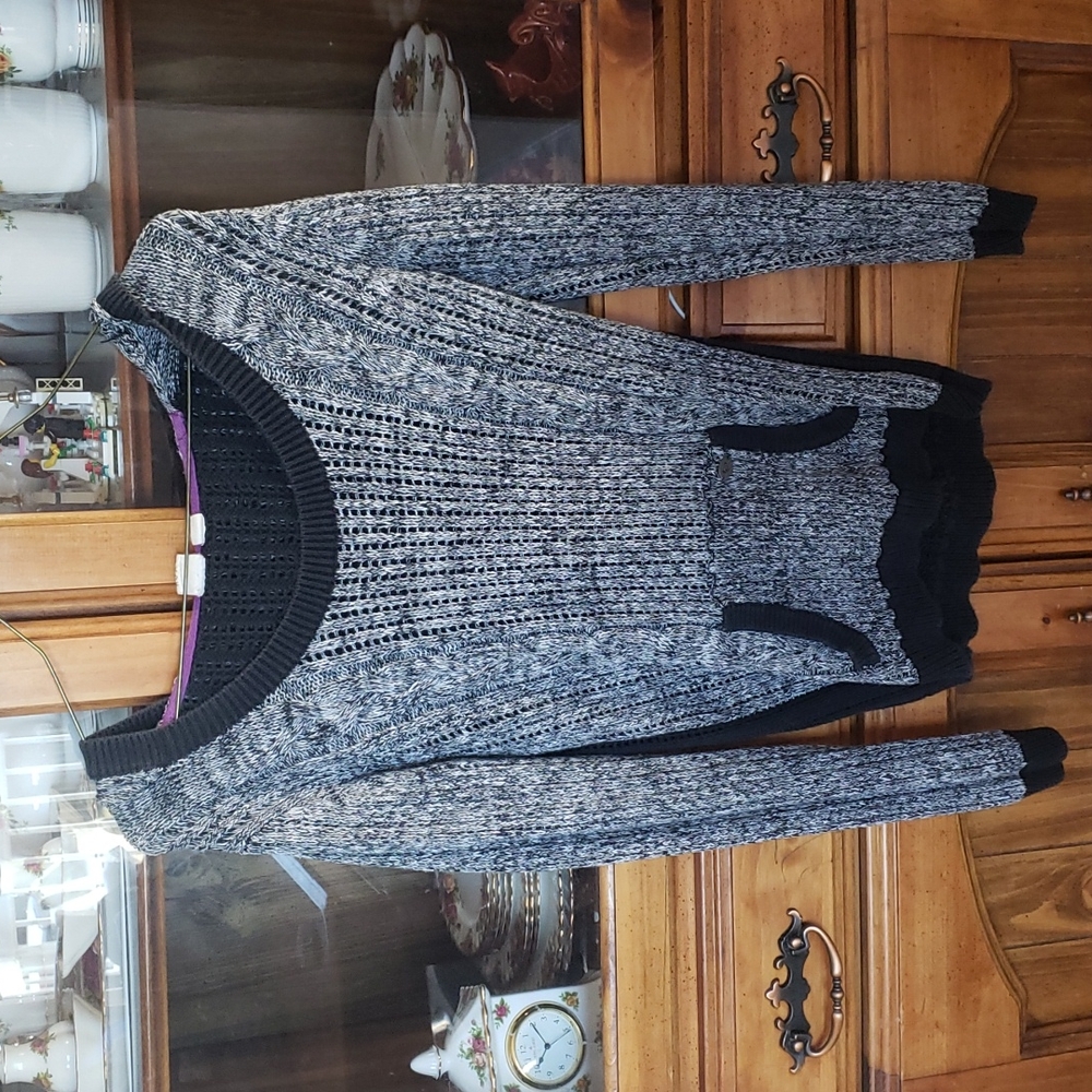 Loose knit roxy sweater